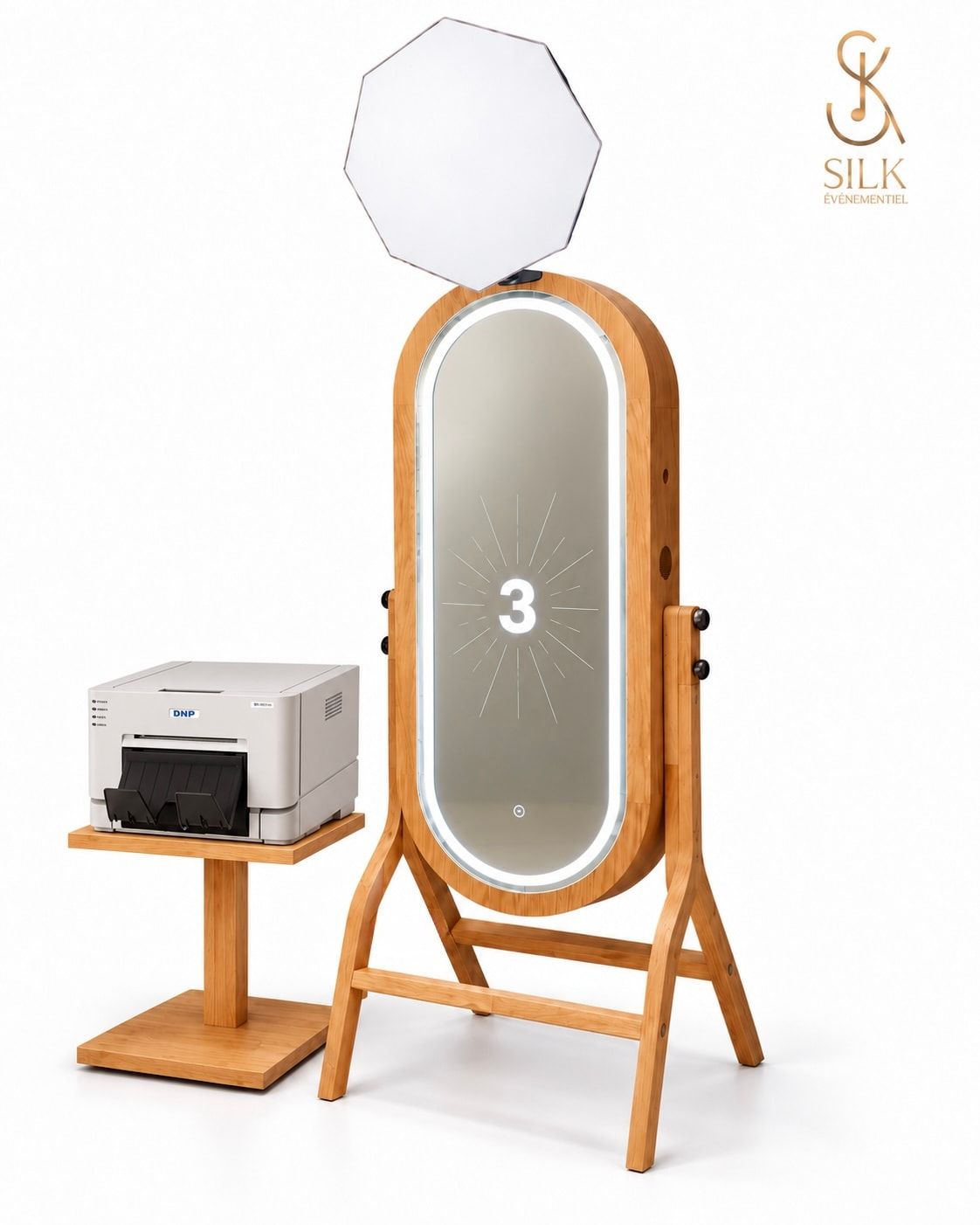 Le Miroir Prestige, miroir photobooth en bois, et son imprimante